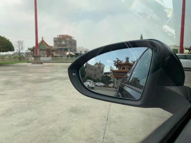 【預約賞車即享網路優惠價】  第10張相片