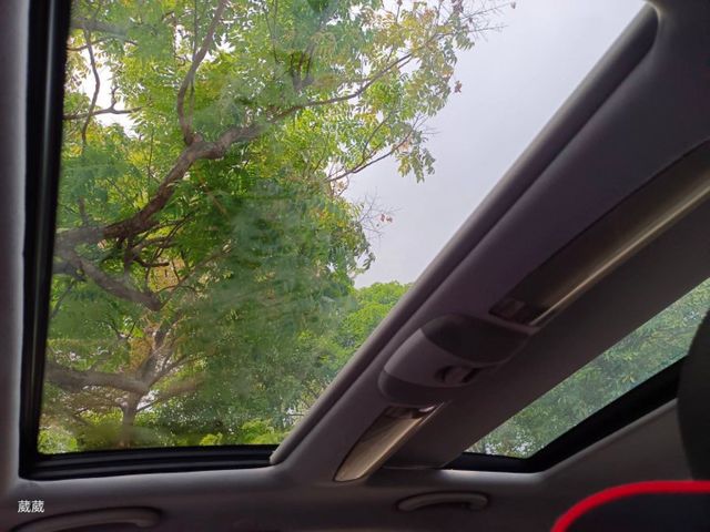 【預約賞車即享網路優惠價】  第20張相片