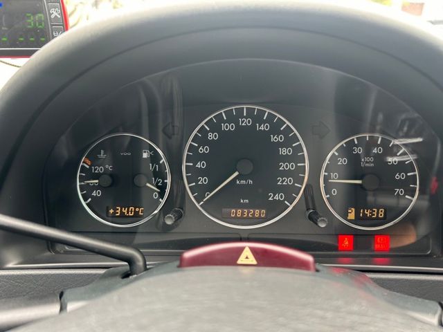 豪華賓士休旅車 跑8萬 無待修 無事故 車況極佳 再也找不到了  第11張相片