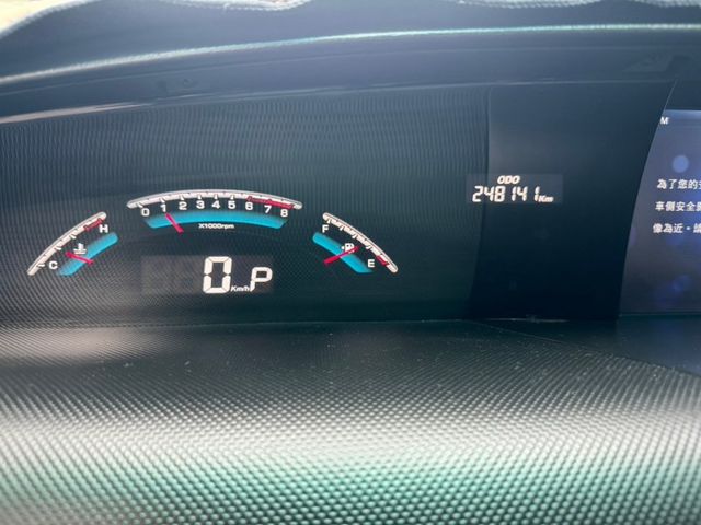 【預約賞車即享網路優惠價】喜歡有需要的朋友不要錯過  第12張相片