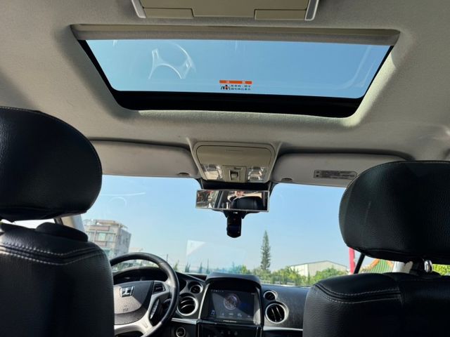 4WD 實跑99000公里 里程保證 俗又大碗 配備超多 恆溫空調 電尾門 電記憶座椅 天窗 定速 360環景  第7張相片