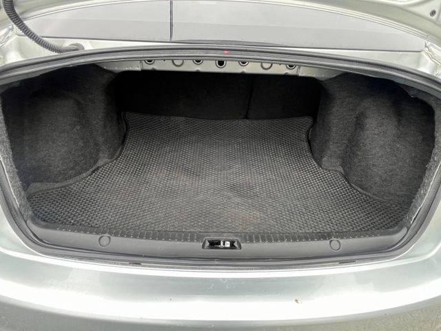 送安卓機 一手車 無事故 無待修 里程20萬 代步車 引擎紮實 變速箱很順 冷氣超涼 物美價廉  第12張相片