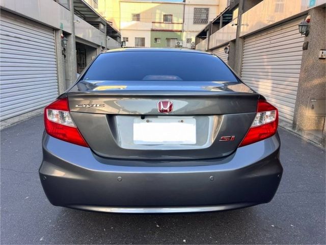 CIVIC  第6張相片