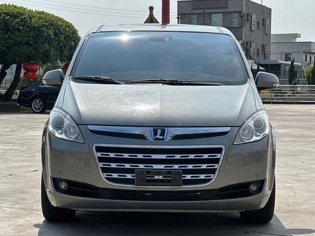 7 MPV 2.2T  第2張相片