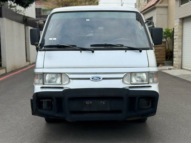 保養廠的車 無漏油 引擎好 冷氣涼 變速箱正常 跑工地 擺攤 載人 載貨 一台全搞定 開啟創業吧  第2張相片