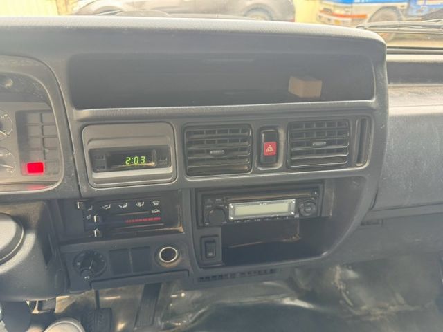 保養廠的車 無漏油 引擎好 冷氣涼 變速箱正常 跑工地 擺攤 載人 載貨 一台全搞定 開啟創業吧  第9張相片