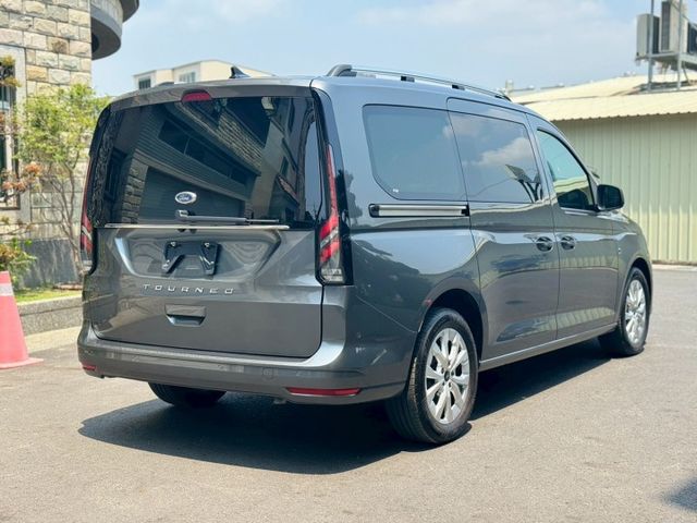 配倒車顯示/恆溫空調/倒車輔助系統/Acc定速巡航/車道維持系統/車道置中/自動停車/盲點偵測/摸門上鎖/啟停系統/LE  第6張相片