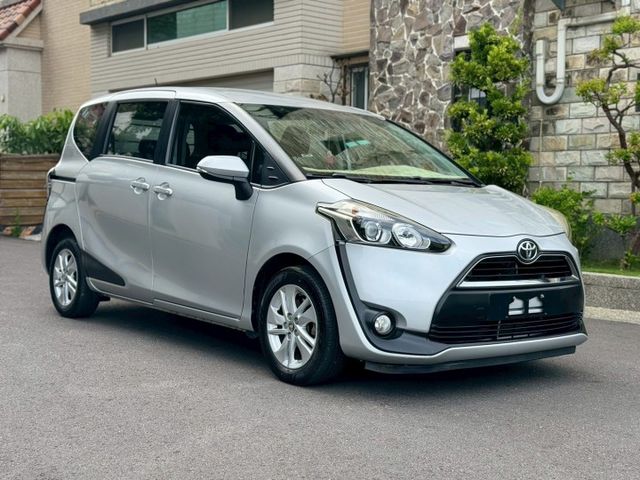 一手車 原版件 實跑15萬公里 里程保證  20幾萬的優質代步車 大空間 低油耗 零故障  第3張相片