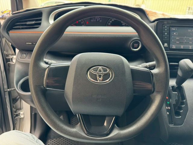 一手車 原版件 實跑15萬公里 里程保證  20幾萬的優質代步車 大空間 低油耗 零故障  第12張相片