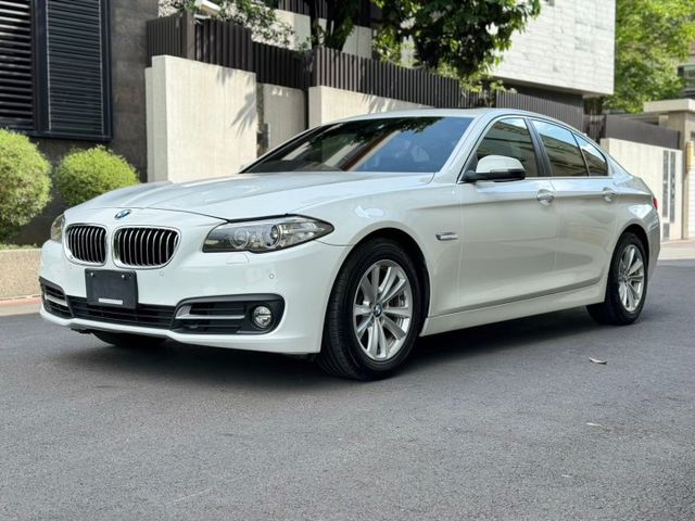 5 SERIES SEDAN F10  第1張相片
