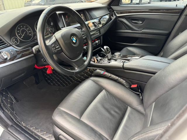 5 SERIES SEDAN F10  第8張相片