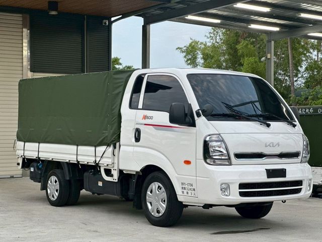KIA 卡旺 大單箱 自排 2.5柴 一手車 無待修 跑5900 加裝升降尾門 帆布  第1張相片