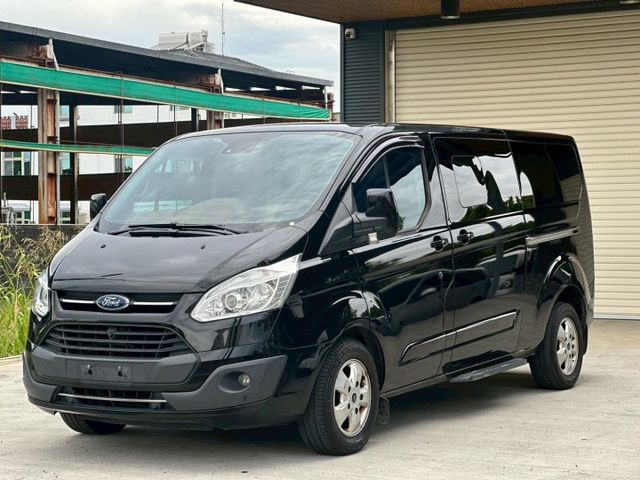 Ford Tourneo自排 九人座 旅行家 一手車 無事故 實跑41萬公里 純跑多 車況ok  第1張相片