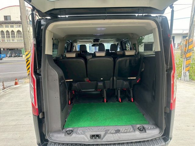 Ford Tourneo自排 九人座 旅行家 一手車 無事故 實跑41萬公里 純跑多 車況ok  第7張相片