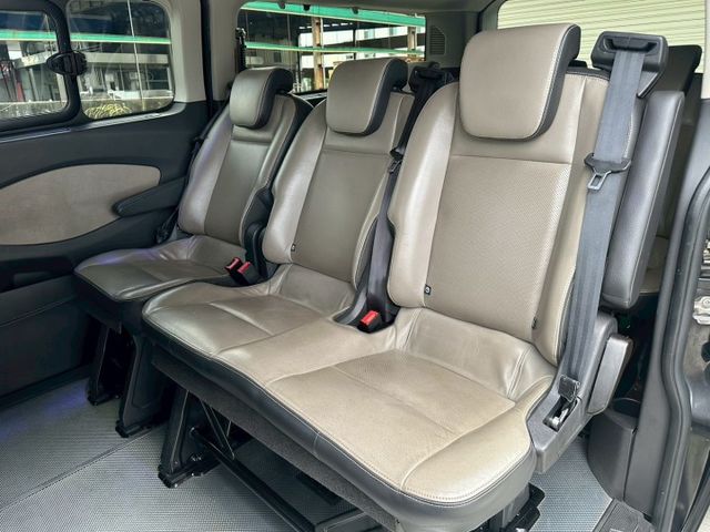 Ford Tourneo自排 九人座 旅行家 一手車 無事故 實跑41萬公里 純跑多 車況ok  第10張相片