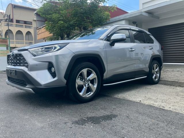 RAV4  第1張相片