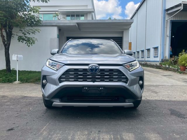 RAV4  第2張相片