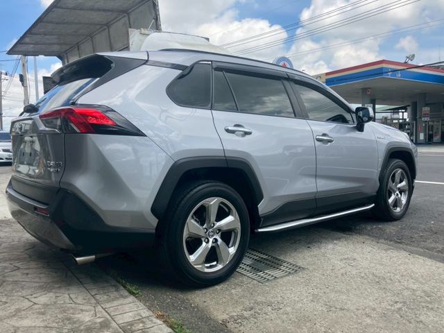 RAV4  第5張相片