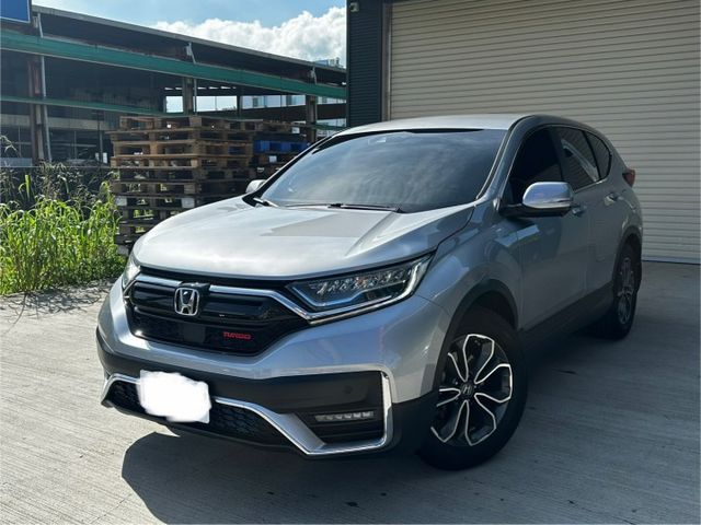 內裝幾乎沒使用痕跡 外觀漆面也顧很好 車庫車 配備滿滿360度環景/ ACC跟車/ 盲點偵測 / 車道偏移 /電動尾門  第1張相片