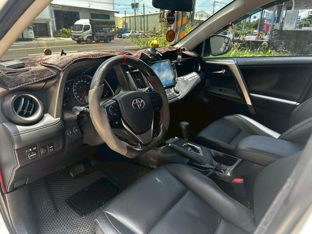 RAV4  第8張相片