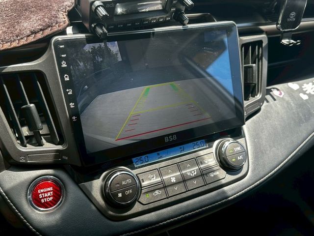 RAV4  第11張相片