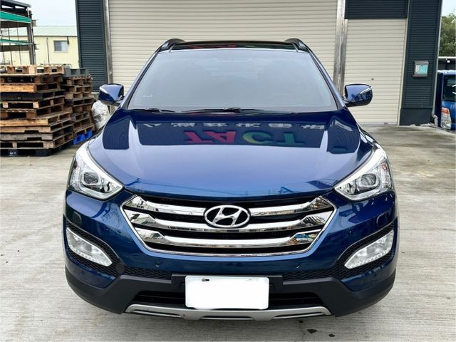 稅金跟1.8cc差不多 油耗平均15以上 油價便宜 定速巡航 /4WD /雙區恆溫/ 倒車影像/ 雙電熱椅 /自動停車  第2張相片