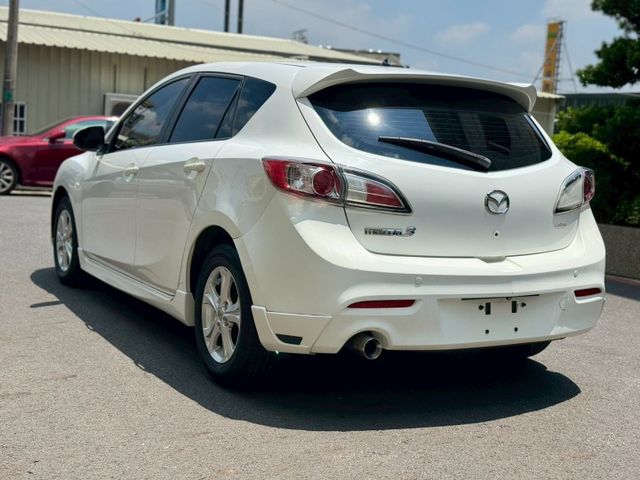 無事故 無待修 實跑75000公里 里程保證 倒車影像 天窗 方向盤控制 大螢幕 倒車雷達  第6張相片