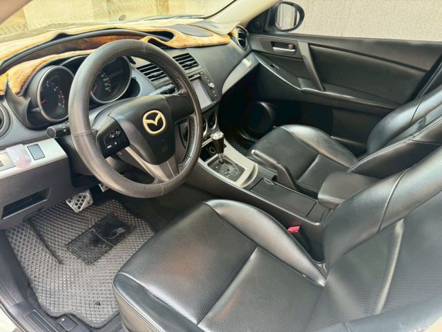 無事故 無待修 實跑75000公里 里程保證 倒車影像 天窗 方向盤控制 大螢幕 倒車雷達  第8張相片