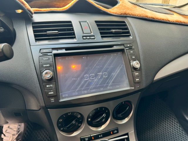 無事故 無待修 實跑75000公里 里程保證 倒車影像 天窗 方向盤控制 大螢幕 倒車雷達  第11張相片