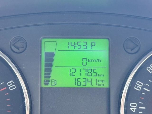 無事故 無待修 實跑12萬公里 里程保證  內外有在顧 優質代步車 底盤穩 開高速不會晃  第10張相片