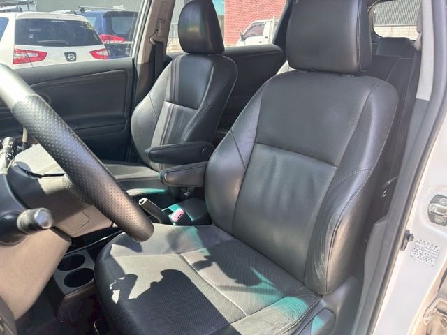 外觀漆面已整理 內裝無破損 代步神車 空間大 定速巡航 安卓機 倒車影像 恆溫空調 前後雷達  第13張相片