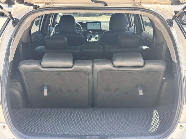 外觀漆面已整理 內裝無破損 代步神車 空間大 定速巡航 安卓機 倒車影像 恆溫空調 前後雷達  第16張相片