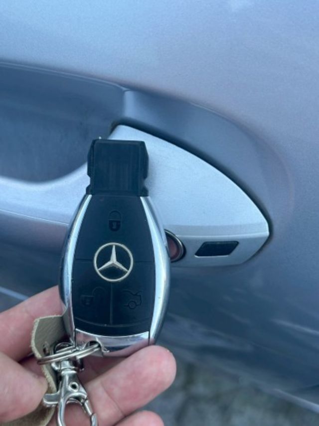 日規 稀有車 無事故 無待修 實跑18萬公里 里程保證 車況優良 內裝外觀都有在顧 使用痕跡少  第19張相片