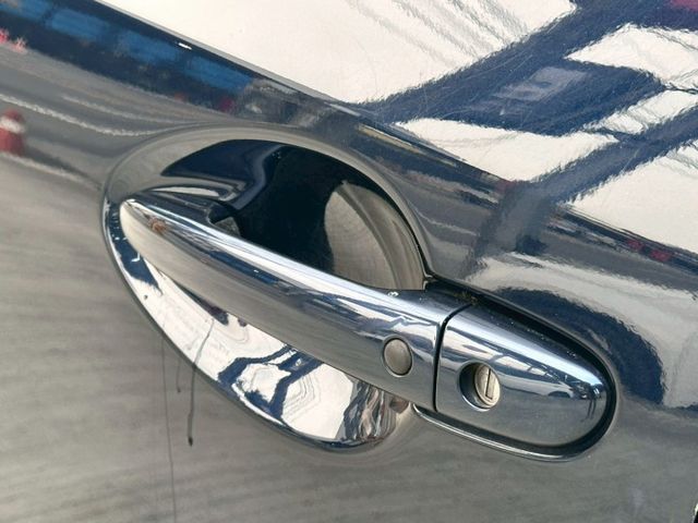 氣氛很不錯 外觀有在顧 內裝無破損 使用痕跡少 配備 I-key摸門 定速巡航 盲點偵測 倒車顯影  第17張相片