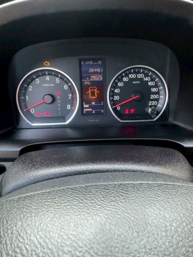 無事故 無待修 實跑26萬公里 耗材準時更換  頂級4WD 天窗 電動椅 定速  引擎無異音 換檔順暢  第11張相片