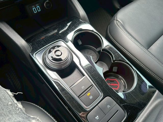 原版件 無待修 實跑10萬公里 里程保證  ACC跟車 車道偏離 恆溫空調 I-key摸門 盲點偵測  第12張相片