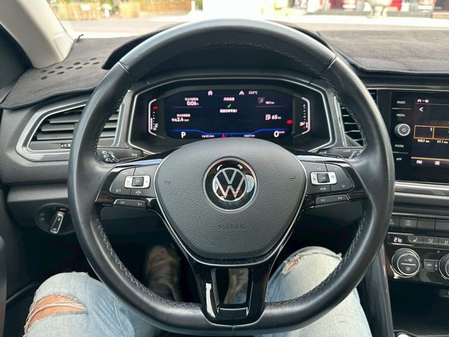 實跑4.6萬 新車保固到2026/6月 LED頭燈 恆溫空調 電熱椅 I-key摸門 ACC跟車 車道偏離 自動停車 電  第11張相片