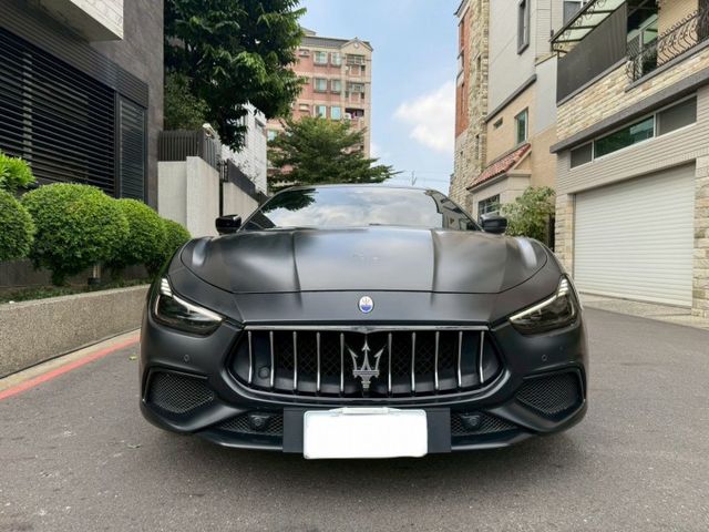 無事故 無待修 里程 14.6萬公里 里程保證 正常保養 引擎無異音 無漏油 變速換檔順暢 義大利跑車 手工製造 350  第2張相片