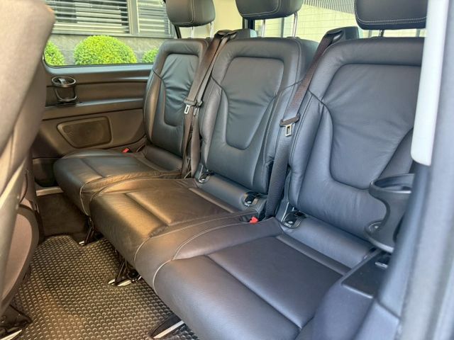 無事故 無待修 里程7萬公里 里程保證 原廠保養 有ACC跟車 車道偏離  雙電滑門 盲點偵測 360環景  第18張相片