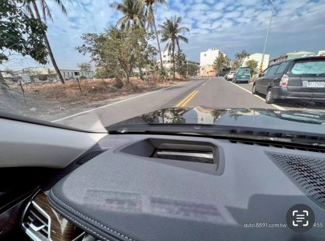 7 SERIES SEDAN  第14張相片