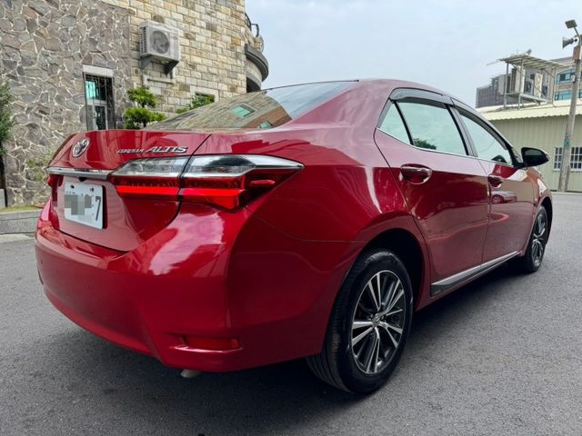 一手車 原版件 實跑5萬多公里 里程保證  免鑰匙套件 定速巡航 恆溫空調  盲點偵測  第4張相片