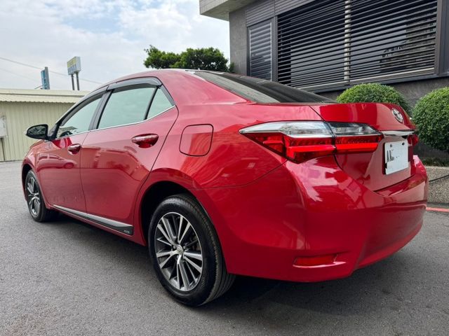 一手車 原版件 實跑5萬多公里 里程保證  免鑰匙套件 定速巡航 恆溫空調  盲點偵測  第6張相片