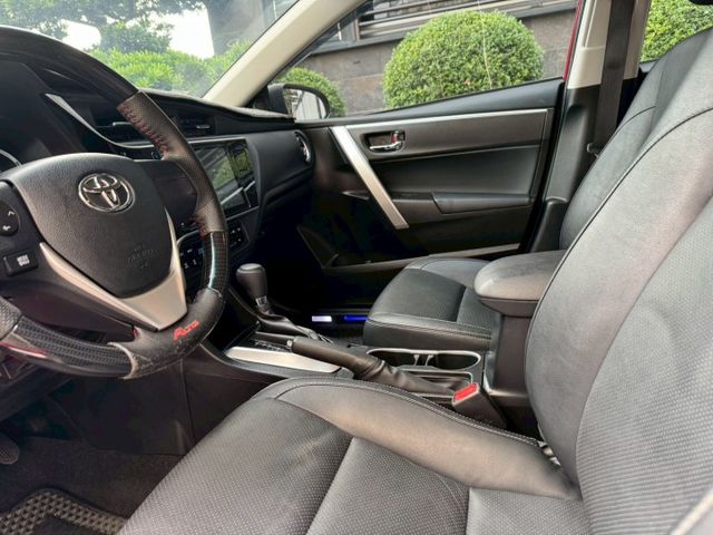 一手車 原版件 實跑5萬多公里 里程保證  免鑰匙套件 定速巡航 恆溫空調  盲點偵測  第8張相片