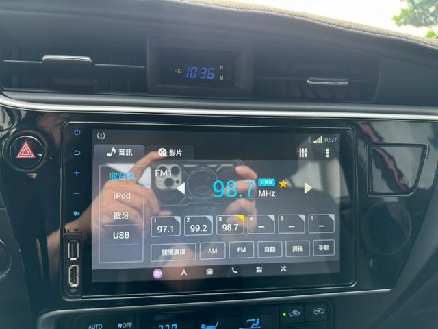 一手車 原版件 實跑5萬多公里 里程保證  免鑰匙套件 定速巡航 恆溫空調  盲點偵測  第15張相片
