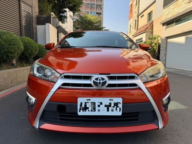 無事故 無待修 實跑7萬多公里 里程保證  頂級I-key 免鑰匙 恆溫空調 大螢幕  倒車顯影  第2張相片