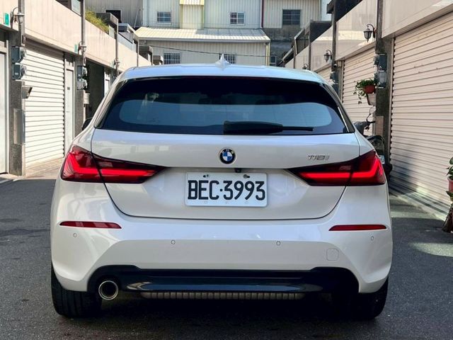 1 SERIES  第4張相片