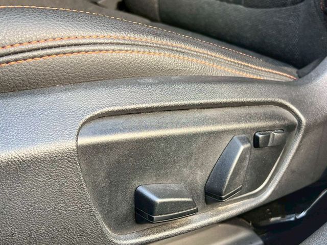 1 SERIES  第16張相片