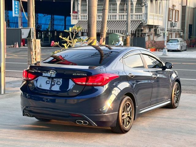 無事故｜無待修 里程｜173091 km《里程保證》 ［重點配備］ i-key摸門 雙區恆溫 電動天窗 電動座椅 定速巡  第4張相片