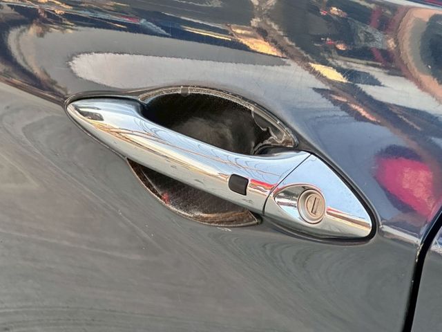 無事故｜無待修 里程｜173091 km《里程保證》 ［重點配備］ i-key摸門 雙區恆溫 電動天窗 電動座椅 定速巡  第19張相片