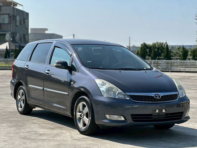 無事故 無待修 里程22萬 開不壞的車 內外有在顧  外觀漆面已整理 內裝無破損 代步神車 空間大  第3張相片